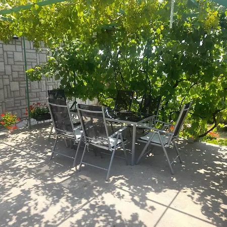 Milicin ゲストハウス ヴルドニーク